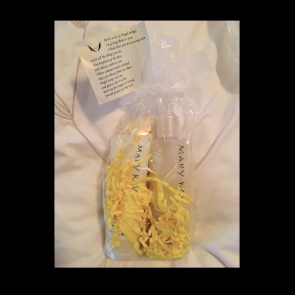 Mary Kay Lotion Set - Fragrance Free!